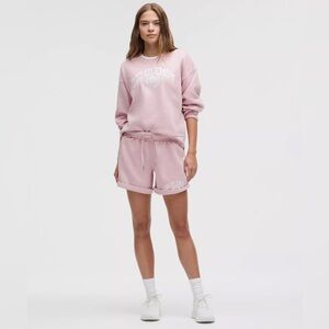 NWT Lululemon Scuba MR Oversized Short 7” Graphic in Pink Haze
